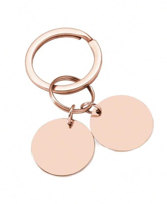 Thumbnail: Engraved silver pet portrait keychain 4