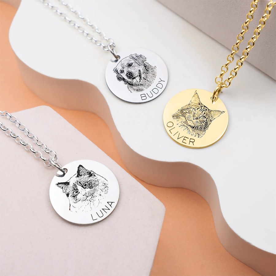 Custom pet portrait mug and engraved necklace example